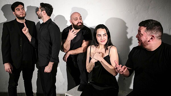Actividades teatrales convocan al público