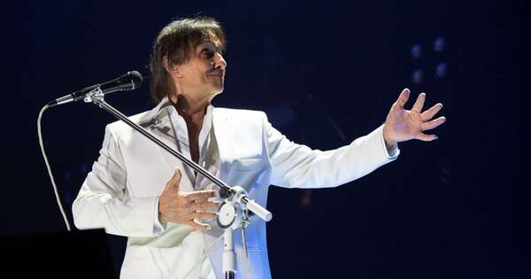 La Nación / Se agotan las entradas para el concierto de Roberto Carlos