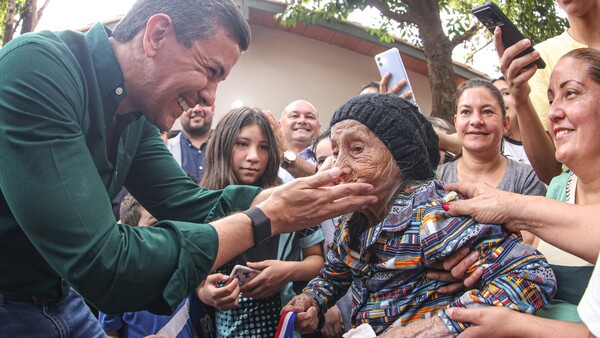 ¿Cómo va a funcionar la pensión universal para adultos mayores y quiénes podrán acceder a ella?