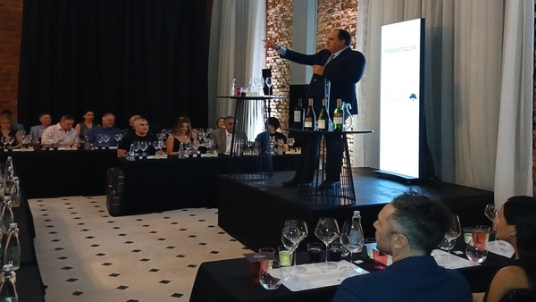 Banco GNB presentó la cata de Copas Riedel para sus clientes de banca Premier | Marketing | 5Días