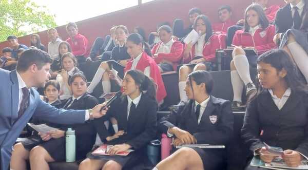 Educación en Justicia realiza taller en colegio y escuela del Guairá