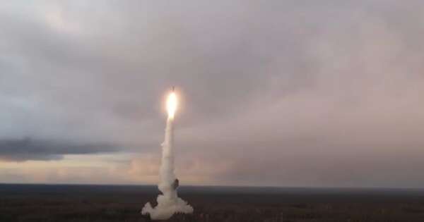 La Nación / El Kremlin practica ataque nuclear masivo como reacción ante posible acometida enemiga