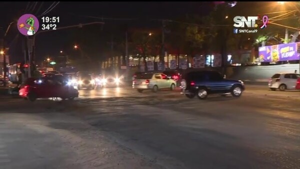 Caos vial y ruta en mal estado generan peligro en Fernando de la Mora - SNT