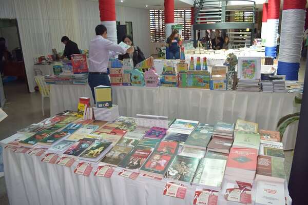 Mañana inicia la edición XVI de la Feria del Libro y la Ciencia “Caaguazú Lee” - Nacionales - ABC Color