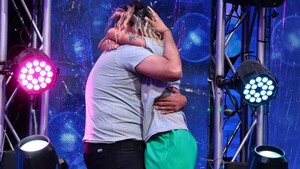 Lata Pararã logró pasar el duelo telefónico