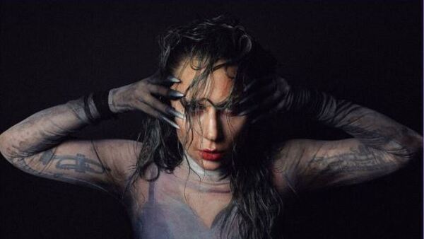 Lady Gaga lanza el perturbador video de su nuevo sencillo Disease