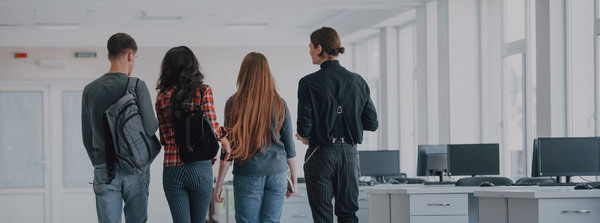 7 de cada 10 jóvenes buscan empleo en Paraguay: ¿Cuáles son las barreras más recurrentes para la inserción al mercado laboral? - MarketData