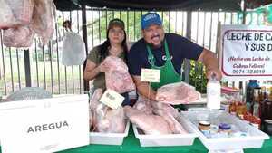 Familias ofertan productos del campo sin intermediarios frente al Congreso y en el Multiplaza - .::Agencia IP::.