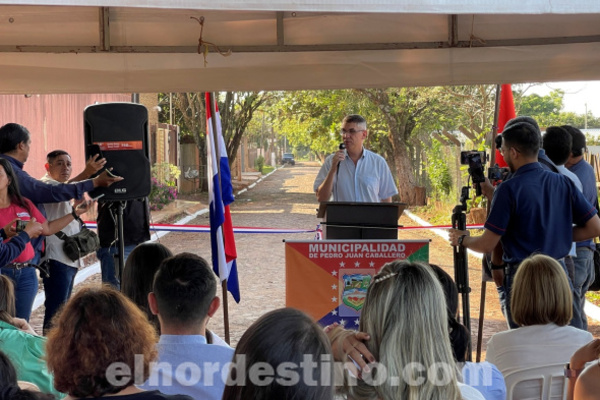 Inauguran obras de infraestructura vial en progresista barrio de la capital de Amambay, adyacente a la nueva Ruta de la Soberanía - El Nordestino