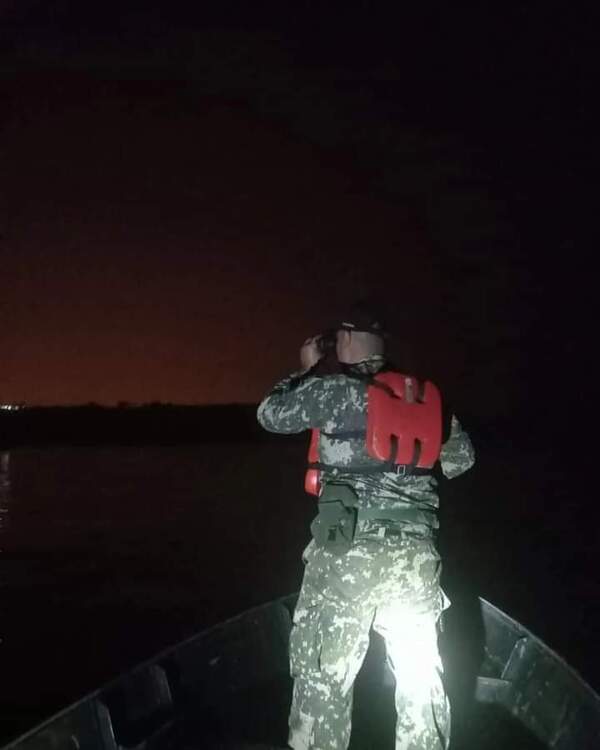 Hallan el cuerpo de joven pasero que cayó al Río Paraná
