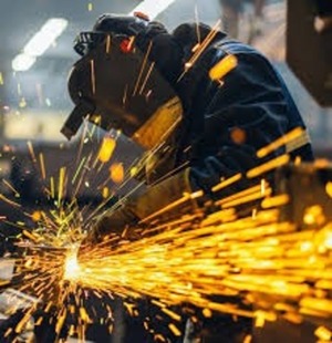 Metalúrgicas buscan prosperar a la sombra del avance chino - Portal Digital Cáritas Universidad Católica