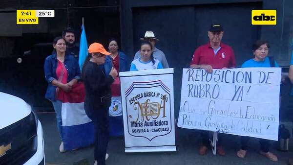 Video: Protestas y reclamos de comunidades educativas frente al MEC - ABC Noticias - ABC Color