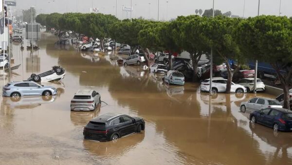DOS PARAGUAYAS RESCATADAS TRAS EL PASO DE UN DEVASTADOR TEMPORAL EN ESPAÑA - Itapúa Noticias