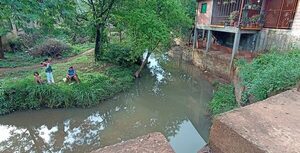 Insistirán para solucionar problemas de inundación en barrio Che la Reina de CDE - La Clave