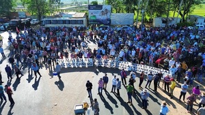 Cañeros vuelven a las calles y exigen solución definitiva al Congreso