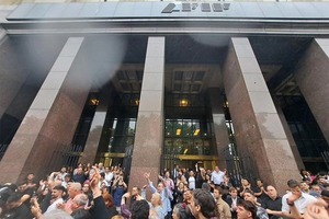 Protestas en la Argentina y afectación en el Paraguay - 1000 Noticias
