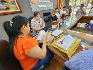 Apertura de sobres de la licitación de la planta asfáltica para Encarnación
