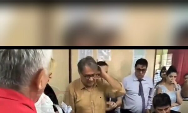 (VIDEO) Bolonki en la Junta Municipal de Lambercity: concejales se agarraron por pago de basura