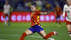 La UEFA destinará mil millones de euros al fútbol femenino hasta 2030