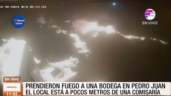 Prendieron fuego a una bodega en Pedro Juan Caballero