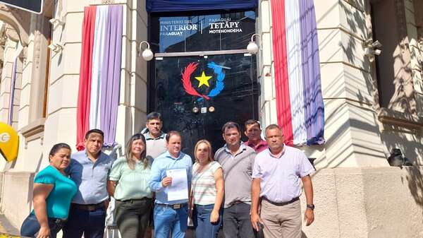 Junta Municipal de Puerto Casado insiste con pedido de intervención - Política - ABC Color