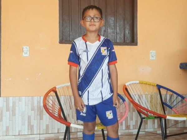 El niño de San Pedro podrá ver a Lionel Messi - trece