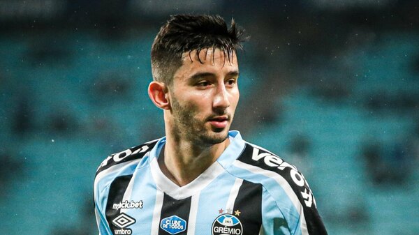 Mathías Villasanti, líder ofensivo del Grêmio y orgullo paraguayo en el Brasileirão