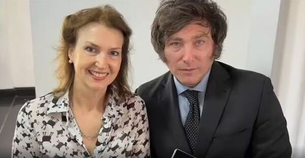 Javier Milei echó a su canciller Diana Mondino