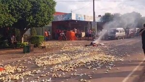 Comerciantes corren a autoridades anticontrabando en Oviedo
