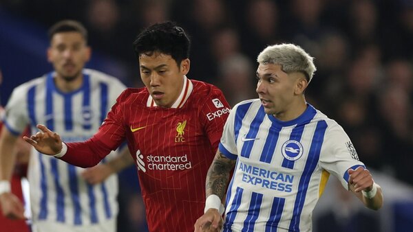 Gakpo gana el duelo a Julio Enciso y lanza al Liverpool a cuartos de final