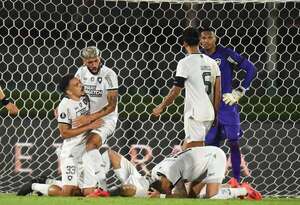 Botafogo jugará su primera final de la Copa Libertadores contra Atlético Mineiro - Fútbol Internacional - ABC Color