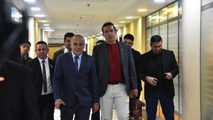 Los senadores maniobraron para evitar críticas por autoaumentos