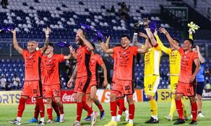 Nacional es semifinalista de la Copa Paraguay a cuestas de Olimpia