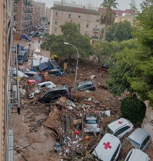 Fenómeno DANA deja casi 100 muertos por inundaciones en España - 1000 Noticias