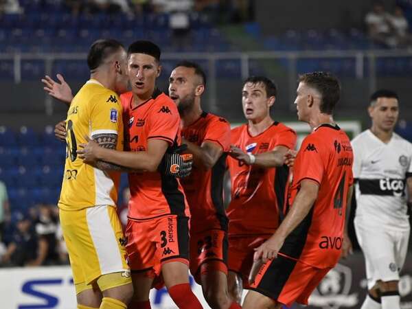 Santiago Rojas y el penal que atajó a Derlis González: “Si te vas...” - Nacional - ABC Color