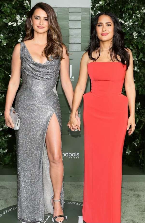 Salma Hayek y Penélope Cruz, juntitas y divinas en una alfombra roja - Gente - ABC Color