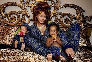 Rihanna posó con sus pequeños hijos. ¡Mirá las tiernas postales! - Gente - ABC Color