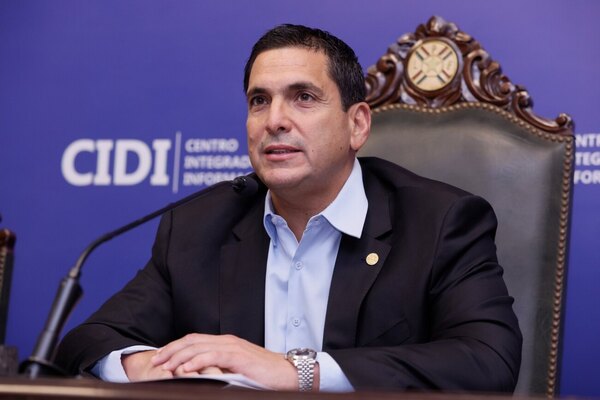 Versus / CIDI, organización pionera en su tipo para combatir la corrupción en el fútbol