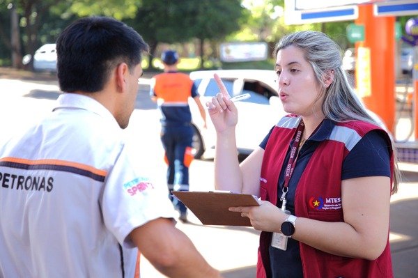 Verifican el cumplimiento de las condiciones de trabajo en Itapúa