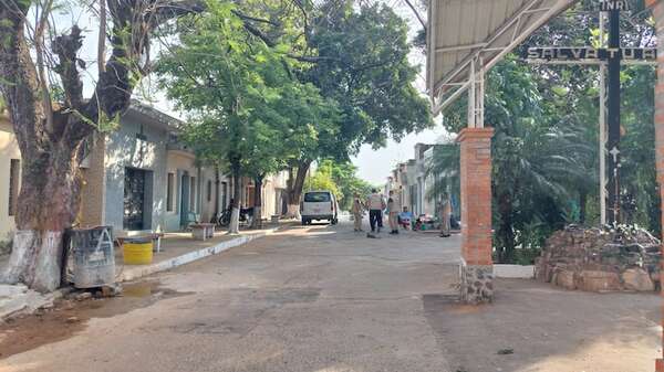 Realizan minga ambiental en cementerios de Asunción en víspera de visita masiva - Nacionales - ABC Color