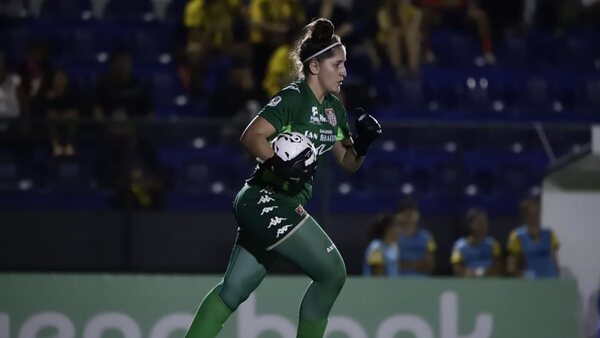 Anto Rojas dijo que quiere volver a jugar luego de escándalo
