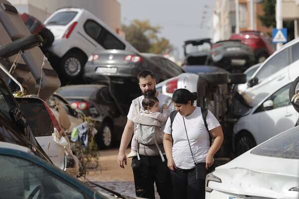 Inundaciones en España: hay un matrimonio paraguayo con paradero desconocido - Mundo - ABC Color