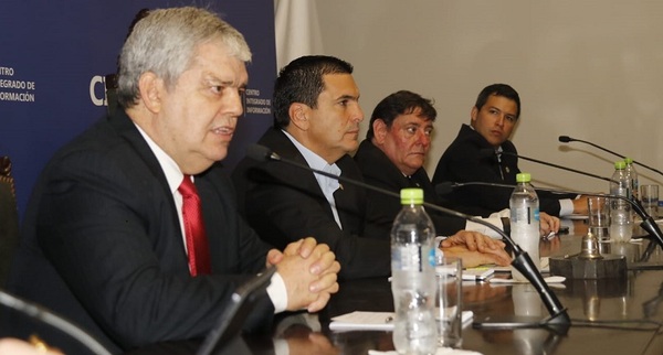 Gobierno, Fiscalía y APF se unen por la seguridad en el fútbol