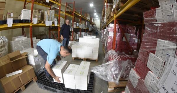 Diario HOY | Garantizan abastecimiento continuo al Hospital Nacional para dar respuesta a pacientes