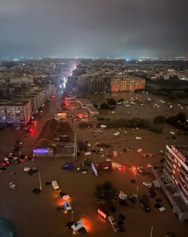 Muertos por inundaciones en España llegan a 158 - ADN Digital