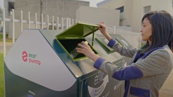 El Gran Bourbon promueve el reciclaje y conquista un r茅cord de recuperaci贸n