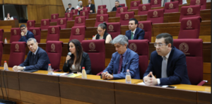 El Congreso recibirá propuestas antes de aprobar el proyecto de ley de la carrera de servicio civil