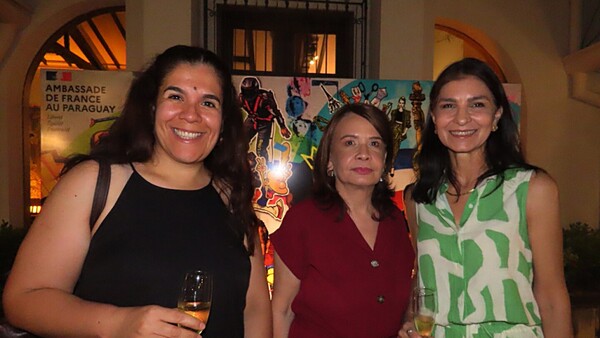 Ameno concierto en la Embajada de Francia
