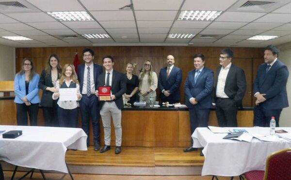 Alumnos de la UC ganaron 3° edición del Moot Court sobre Propiedad Intelectual