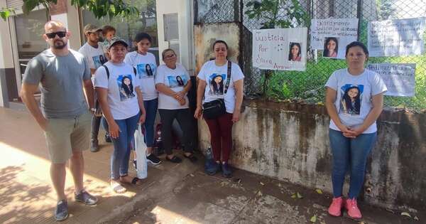 La Nación / Piden justicia para niña que falleció tras ser atendida por una fractura en hospital de Encarnación